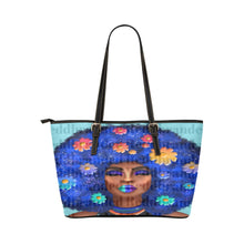 Load image into Gallery viewer, Blue Lip Queen Purse

