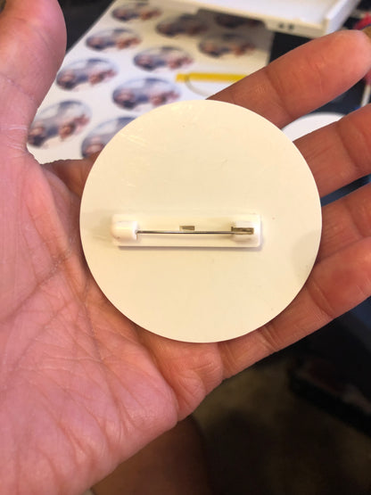 Custom Buttons for any occasion